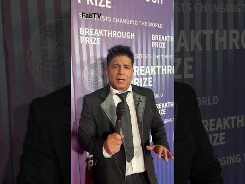 Elon Musk attends the Breakthrough Prize event in style! @ElonMusk-FanZone  @tesla @SpaceX