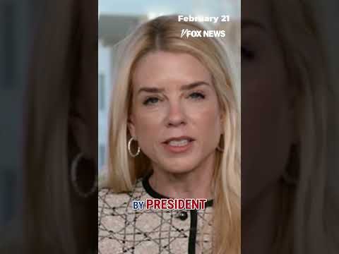 Bondi called out for STUNNING reversal on Epstein files #shorts #foxnews #news #us #doj #politics