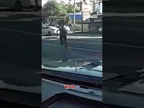 SEE IT: Suspect gets swift justice after unprovoked attack #shorts #foxnews #news #us #crime