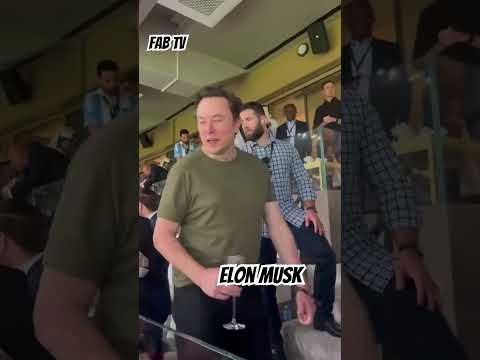 Elon Musk is always cool stops and takes Selfie with Fan!